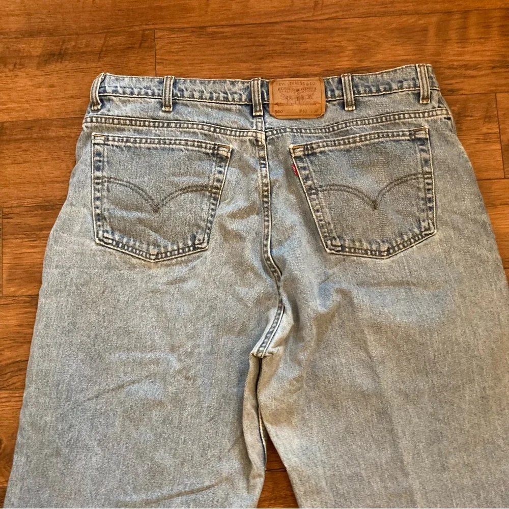 Vintage Levi’s 560 Jeans Denim Loose Fit Tapered Leg Size 40x32 Retro Light Wash - Picture 11 of 11
